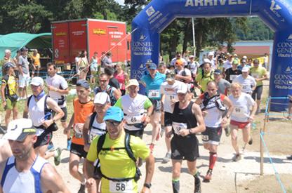 Les stages triathlon et week-ends organis&eacute;s par Tryssingeaux en Haute-Loire - Le Trytrail